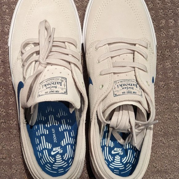 NEW: Nike SB Zoom Stefan Janoski Summit White Court Blue Size 8.5 - Picture 4 of 10